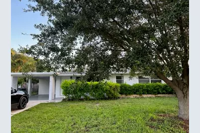 275 NE 28th Terrace, Boca Raton, FL 33431 - Photo 1