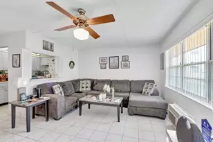 210 Chatham K, West Palm Beach, FL 33417 - Photo 1