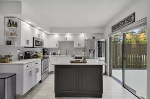 1302 13th Ct, Palm Beach Gardens, FL 33410 - Photo 1