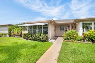 1250 Club Dr Unit, Delray Beach, FL 33445 - Photo 1