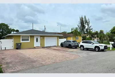 5692 Coconut Road, West Palm Beach, FL 33413 - Photo 1