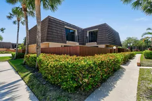1602 16th Ct, Jupiter, FL 33477 - Photo 1