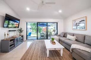 703 Club Dr, Palm Beach Gardens, FL 33418 - Photo 1