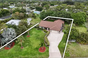 6385 SE Circle St, Hobe Sound, FL 33455 - Photo 1