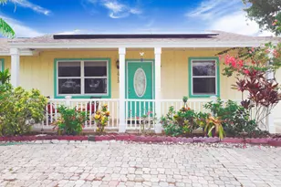 1913 SW Idaho Ln, Port Saint Lucie, FL 34953 - Photo 1