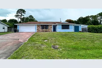 5711 Killarney Avenue, Fort Pierce, FL 34951 - Photo 1