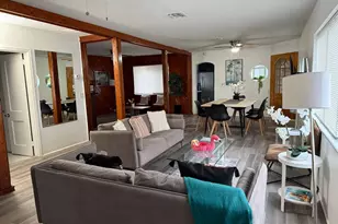 1298 NE 39th St, Oakland Park, FL 33334 - Photo 1