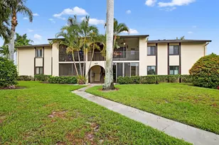 427 Pine Glen Ln, Greenacres, FL 33463 - Photo 1