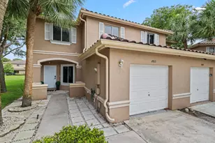 4963 Pinemore Ln, Lake Worth, FL 33463 - Photo 1