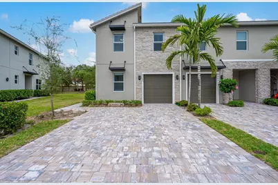 8665 Via Mar Rosso, Lake Worth, FL 33467 - Photo 1