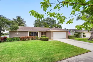 129 Parkwood Dr, Royal Palm Beach, FL 33411 - Photo 1
