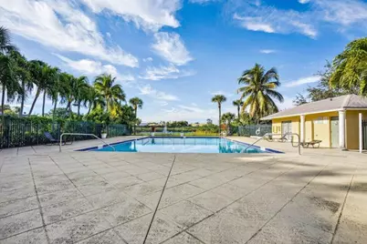 1626 Meadows Circle W #1626, Boynton Beach, FL 33436 - Photo 1
