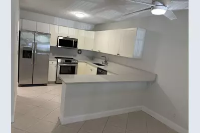 124 Stratford I, West Palm Beach, FL 33417 - Photo 1