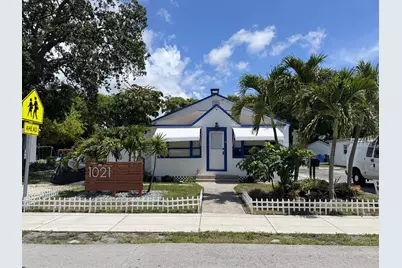 1021 NE 33rd Street, Unit #F2, Oakland Park, FL 33334 - Photo 1