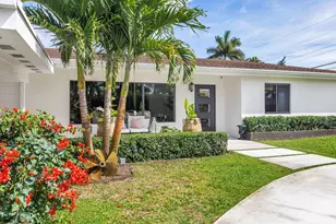 7700 Pine Tree Ln, Lake Clarke Shores, FL 33406 - Photo 1