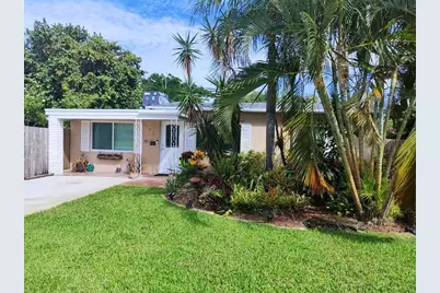 127 SW 12th Avenue, Boynton Beach, FL 33435 - Photo 1