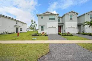 520 SE Rivergrass St, Port Saint Lucie, FL 34984 - Photo 1