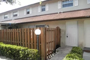 721 E Cypress Way, Palm Springs, FL 33406 - Photo 1