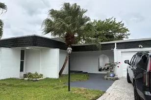 5904 Cedar Cir, Tamarac, FL 33319 - Photo 1