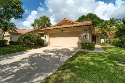 2575 Iroquois Circle, West Palm Beach, FL 33409 - Photo 1