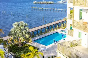 41 SW Seminole St, Stuart, FL 34994 - Photo 1