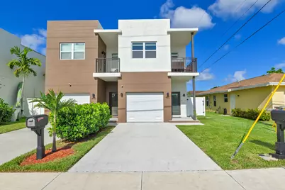 460 NW 27th Avenue, Pompano Beach, FL 33069 - Photo 1