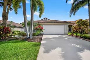 5146 Prairie Dunes Village Cir, Lake Worth, FL 33463 - Photo 1