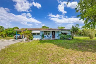 8781 N Virgina Ave, Palm Beach Gardens, FL 33418 - Photo 1