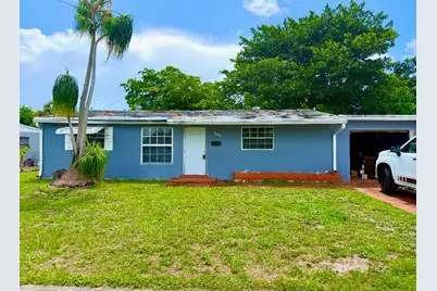 5698 Gramercy Drive, West Palm Beach, FL 33407 - Photo 1