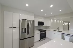 7240 Huntington Ln, Delray Beach, FL 33446 - Photo 1