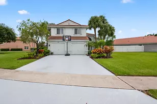 5086 Prairie Dunes Village Cir, Lake Worth, FL 33463 - Photo 1