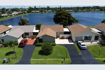 5373 Mirror Lakes Boulevard, Boynton Beach, FL 33472 - Photo 1