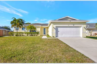 774 SE Ablett Lane, Port Saint Lucie, FL 34984 - Photo 1