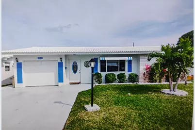 1010 SW 15th Street E, Boynton Beach, FL 33426 - Photo 1