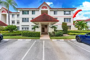 106 Half Moon Cir, Hypoluxo, FL 33462 - Photo 1