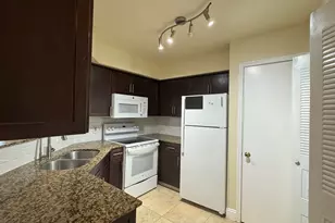 2662 NW 33 Street Unit, Oakland Park, FL 33309 - Photo 1