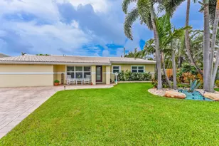 340 SE 5th St, Pompano Beach, FL 33060 - Photo 1