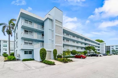 2008 S Federal Highway, Unit #401, Boynton Beach, FL 33435 - Photo 1