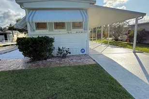 7816 SE Wren Ave, Hobe Sound, FL 33455 - Photo 1