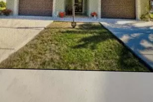 18 Golf Dr, Port Saint Lucie, FL 34952 - Photo 1