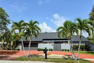 1401 SW 54th Ave, Plantation, FL 33317 - Photo 1