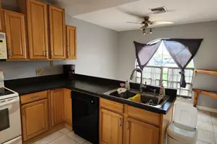 2557 SE Lyman Cir, Port Saint Lucie, FL 34952 - Photo 1