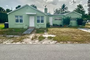 225 Marguerita Dr, West Palm Beach, FL 33415 - Photo 1