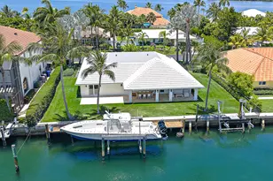 1071 Gulfstream Way, Singer Island, FL 33404 - Photo 1