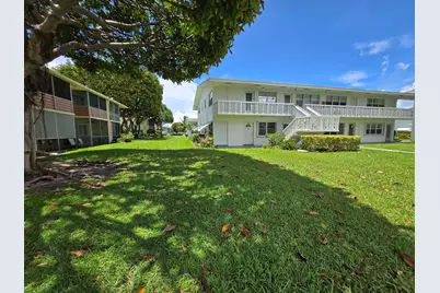 108 Easthampton, West Palm Beach, FL 33417 - Photo 1