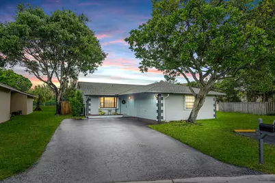 8864 NW 76 Place, Tamarac, FL 33321 - Photo 1