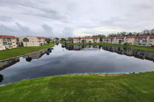 2900 Sunrise Lakes Dr Unit, Sunrise, FL 33322 - Photo 1