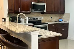 5301 Canoe Bend Dr, Lake Worth, FL 33463 - Photo 1