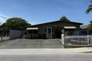 950 W 36th St, Riviera Beach, FL 33404 - Photo 1