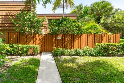 2535 25th Court, Jupiter, FL 33477 - Photo 1